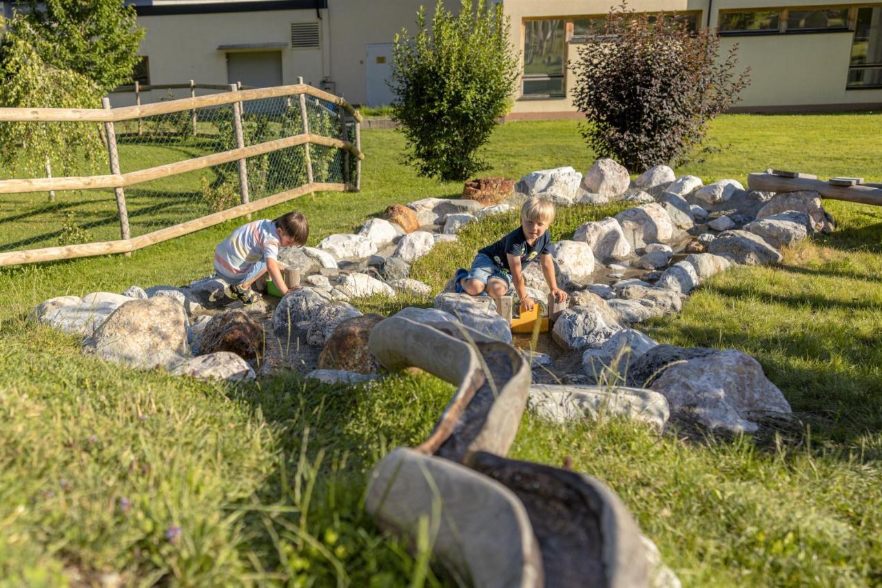 Alpen Adria Hotel & Spa Presseggersee Exterior photo