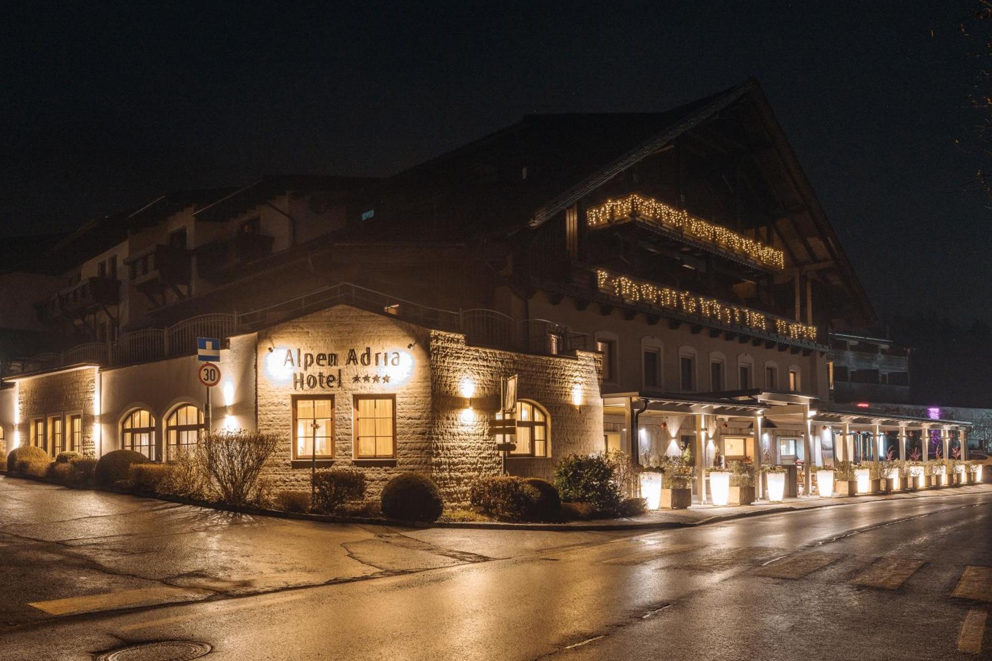 Alpen Adria Hotel & Spa Presseggersee Exterior photo
